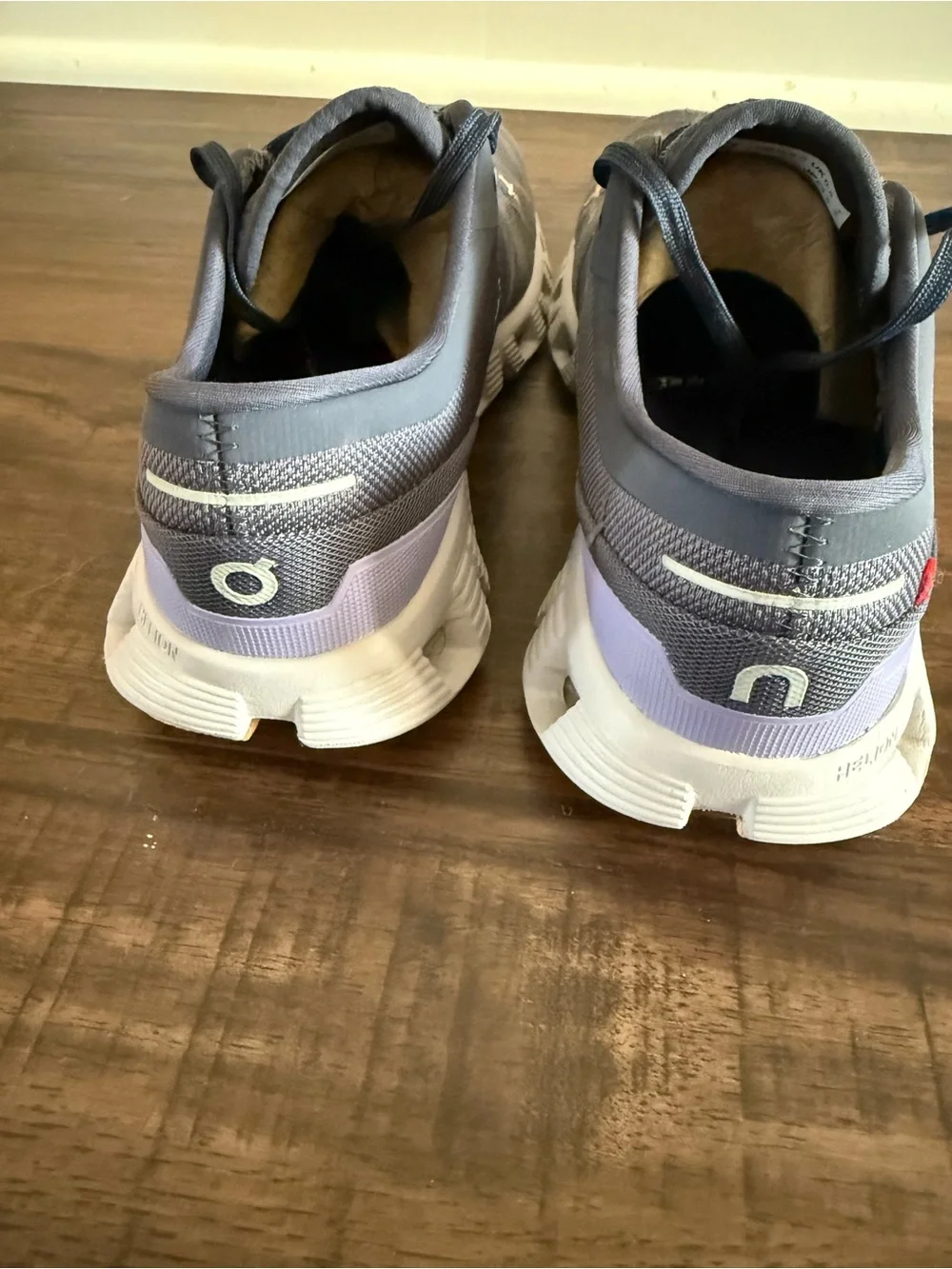 On Cloud X Women’s Shoes Size 8 1/2 Gray Purple